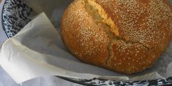 Χωριάτικο ψωμί στη γάστρα, χωρίς πολύ ζύμωμα