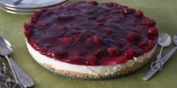 Cheesecake - τσιζκέικ γιαούρτι με βύσσινο