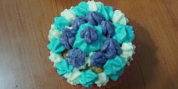 Εύκολα Cupcakes με βουτυρόκρεμα